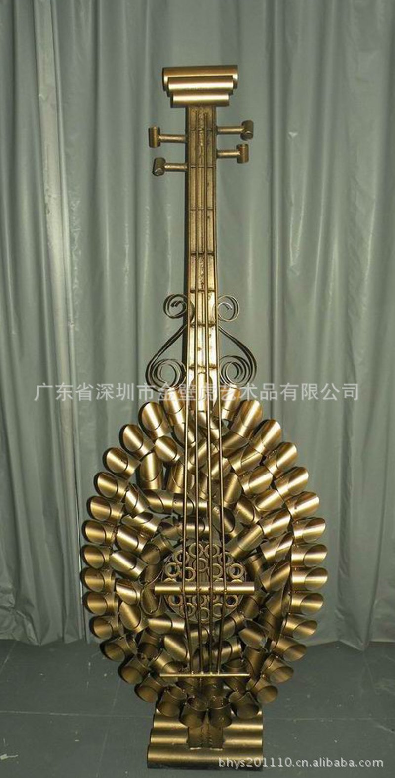装饰画定制：走进个性化美学的新篇章
